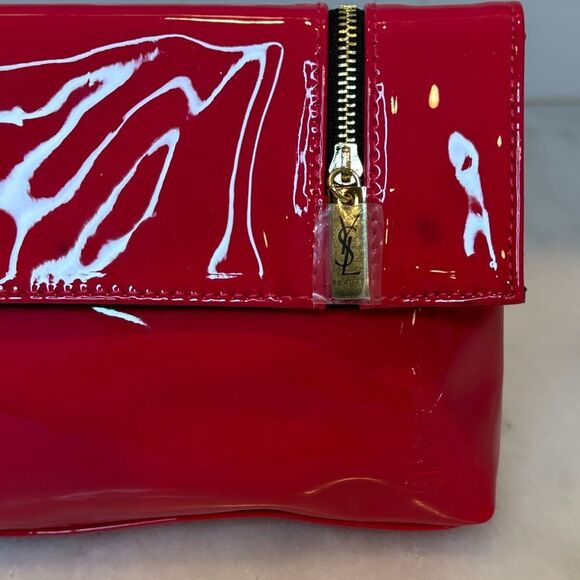 Yves Saint Laurent Purse NWOT red patent leather clutch cosmetic Bag - Picture 4 of 17
